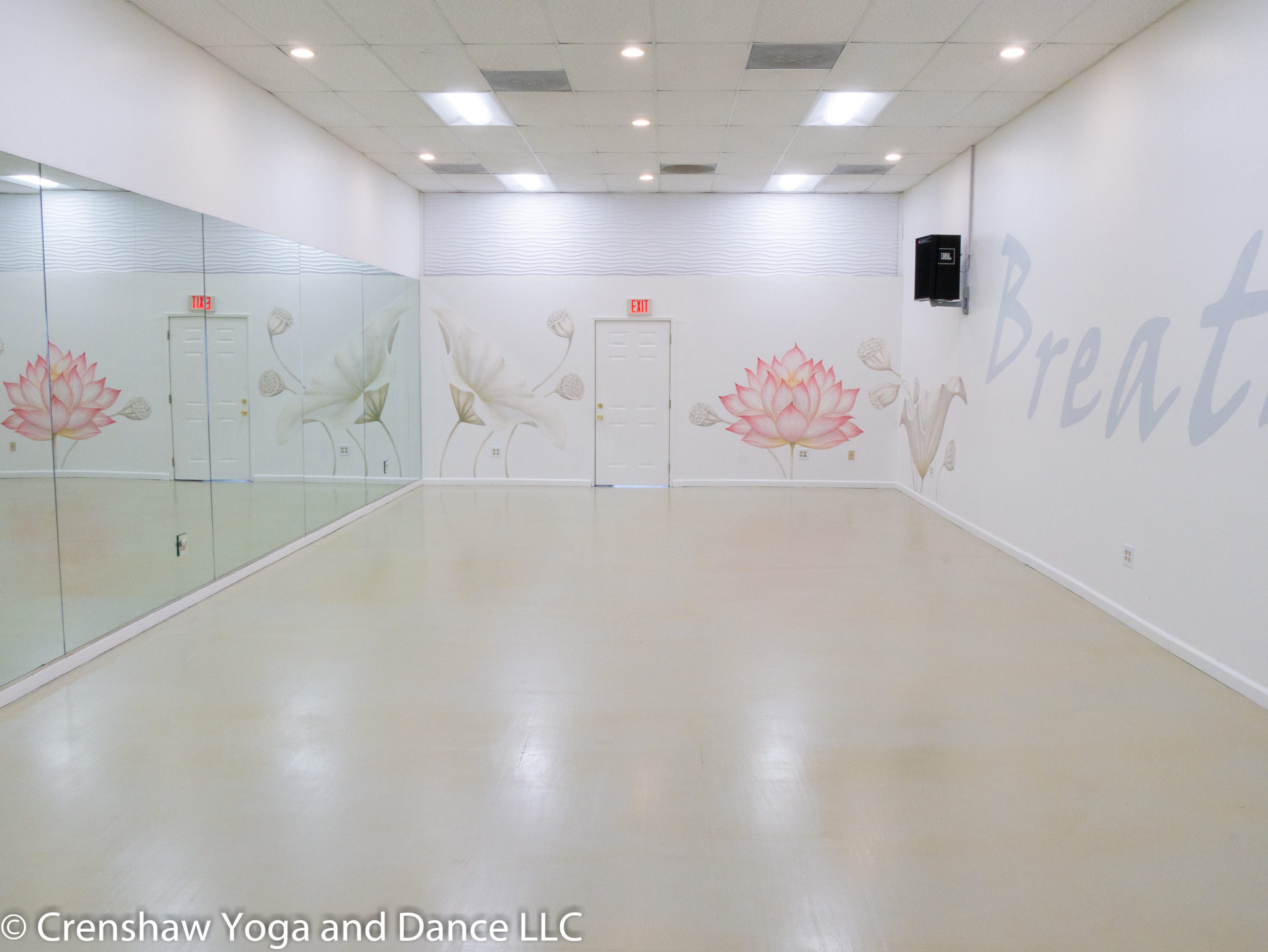 front studio (2 of 15)